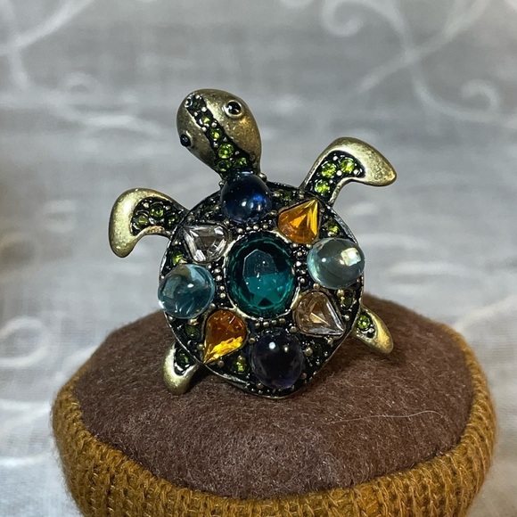 Vintage Chunky Multicolor Stones-Crystals in Brass Sea Turtle Statement Ring 7/8